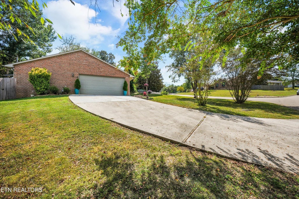 Photo of 4525 Nathan Drive, Knoxville, TN 37938 (MLS # 1354963)