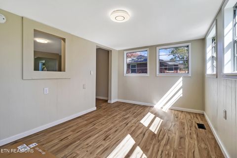 Tiny photo for 211 Old Lantana Rd, Crossville, TN 38555 (MLS # 1323472)