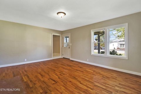 Tiny photo for 211 Old Lantana Rd, Crossville, TN 38555 (MLS # 1323472)