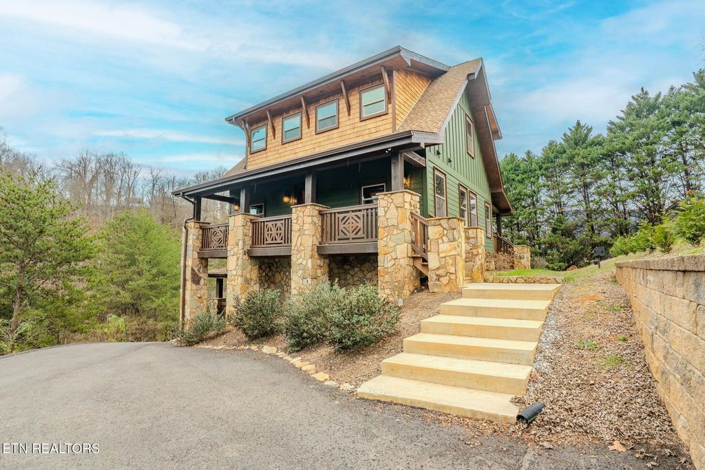 Photo of 615 Rainbow Rd, Sevierville, TN 37862 (MLS # 1324740)