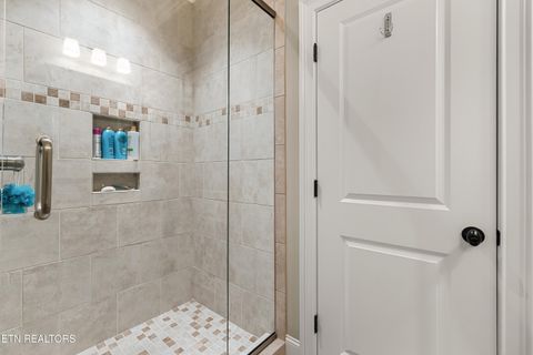 Tiny photo for 1440 Rarity Bay Pkwy, Vonore, TN 37885 (MLS # 1315475)