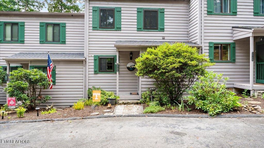 Photo of 190 Hickory Nut Drive, Clinton, TN 37716 (MLS # 1310452)