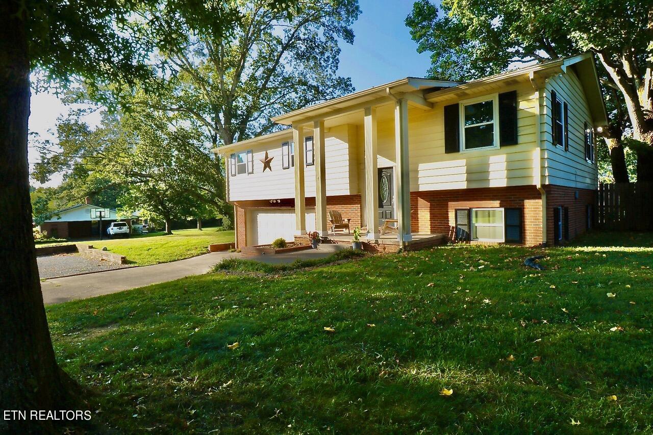 View Maryville, TN 37803 house