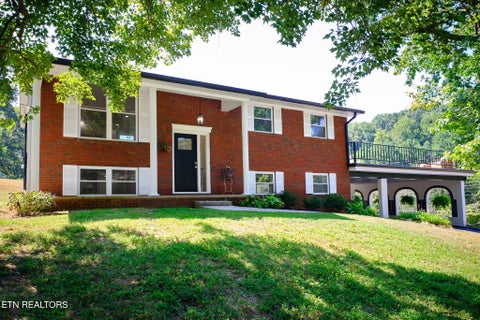 Photo of 8216 Pickens Gap Rd, Knoxville, TN 37920 (MLS # 1355554)
