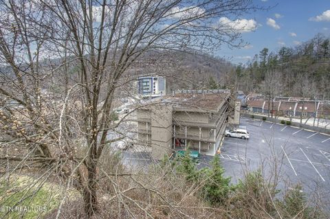 Tiny photo for 102 Baskins Creek Byp #UNIT 306, Gatlinburg, TN 37738 (MLS # 1331192)