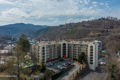 Tiny photo for 102 Baskins Creek Byp #UNIT 306, Gatlinburg, TN 37738 (MLS # 1331192)