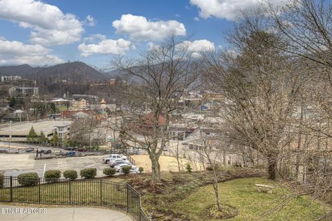 Tiny photo for 102 Baskins Creek Byp #UNIT 306, Gatlinburg, TN 37738 (MLS # 1331192)