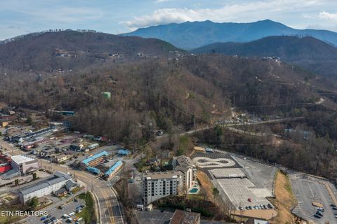 Tiny photo for 102 Baskins Creek Byp #UNIT 306, Gatlinburg, TN 37738 (MLS # 1331192)