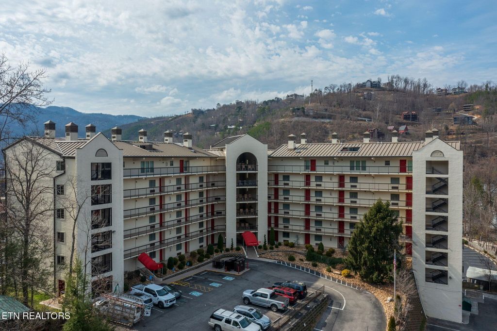 Photo of 102 Baskins Creek Byp #UNIT 306, Gatlinburg, TN 37738 (MLS # 1331192)