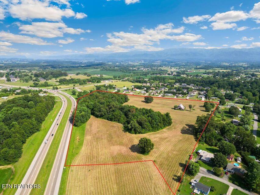 E East Andrew Johnson Hwy