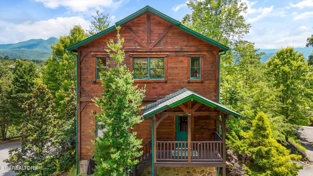 Photo of 745 Mountain Stream Way, Gatlinburg, TN 37738 (MLS # 1310421)