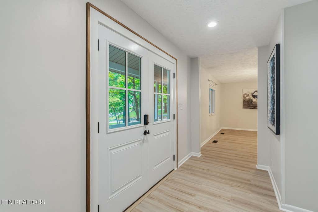 Photo of 9717 Tallahassee Drive, Knoxville, TN 37923 (MLS # 1347890)
