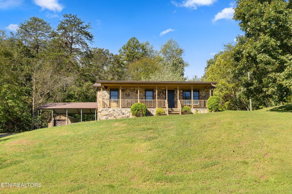 Photo of 215 Jamie St, Maynardville, TN 37807 (MLS # 1317533)