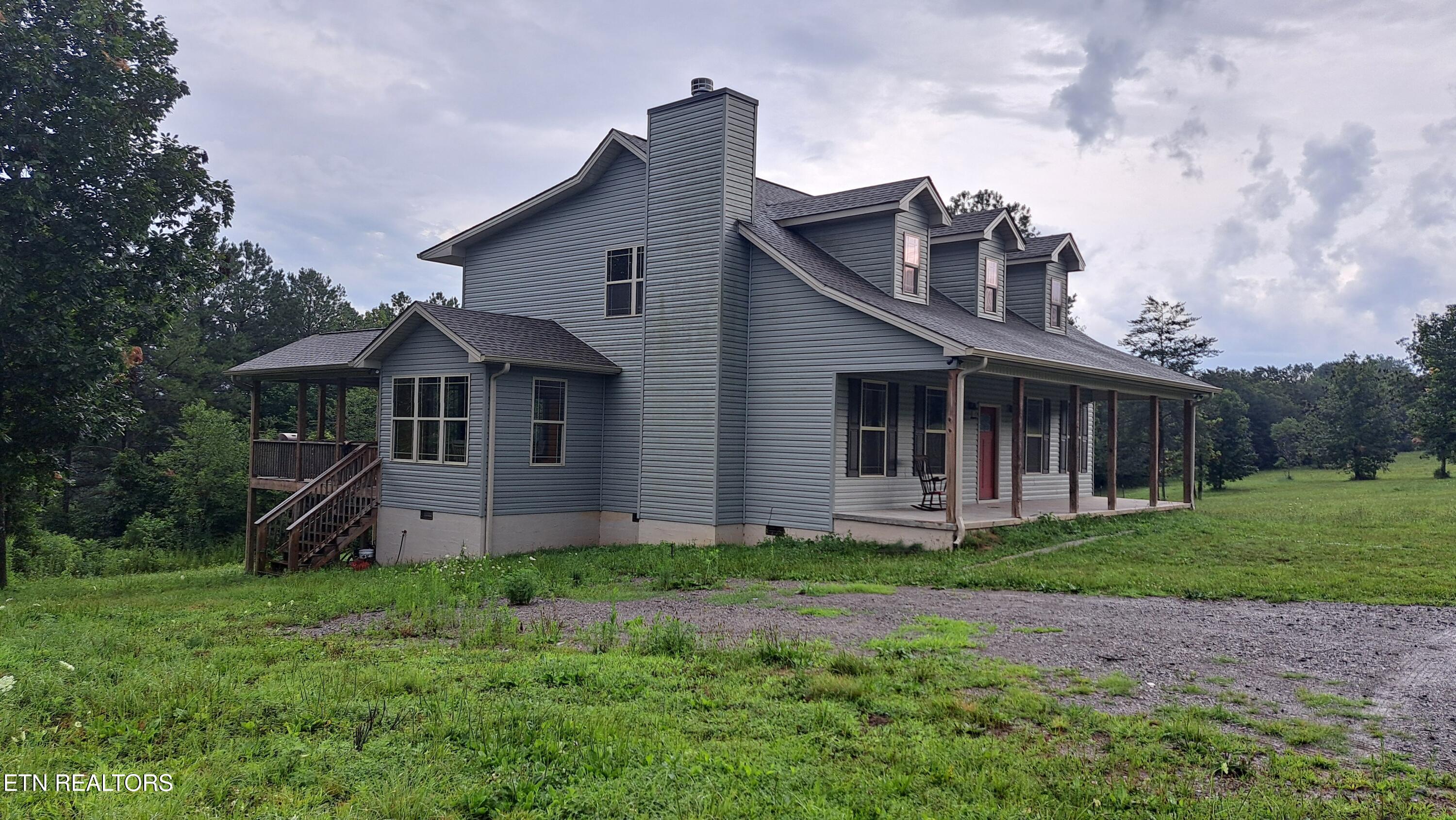 899 Flat Rock Rd