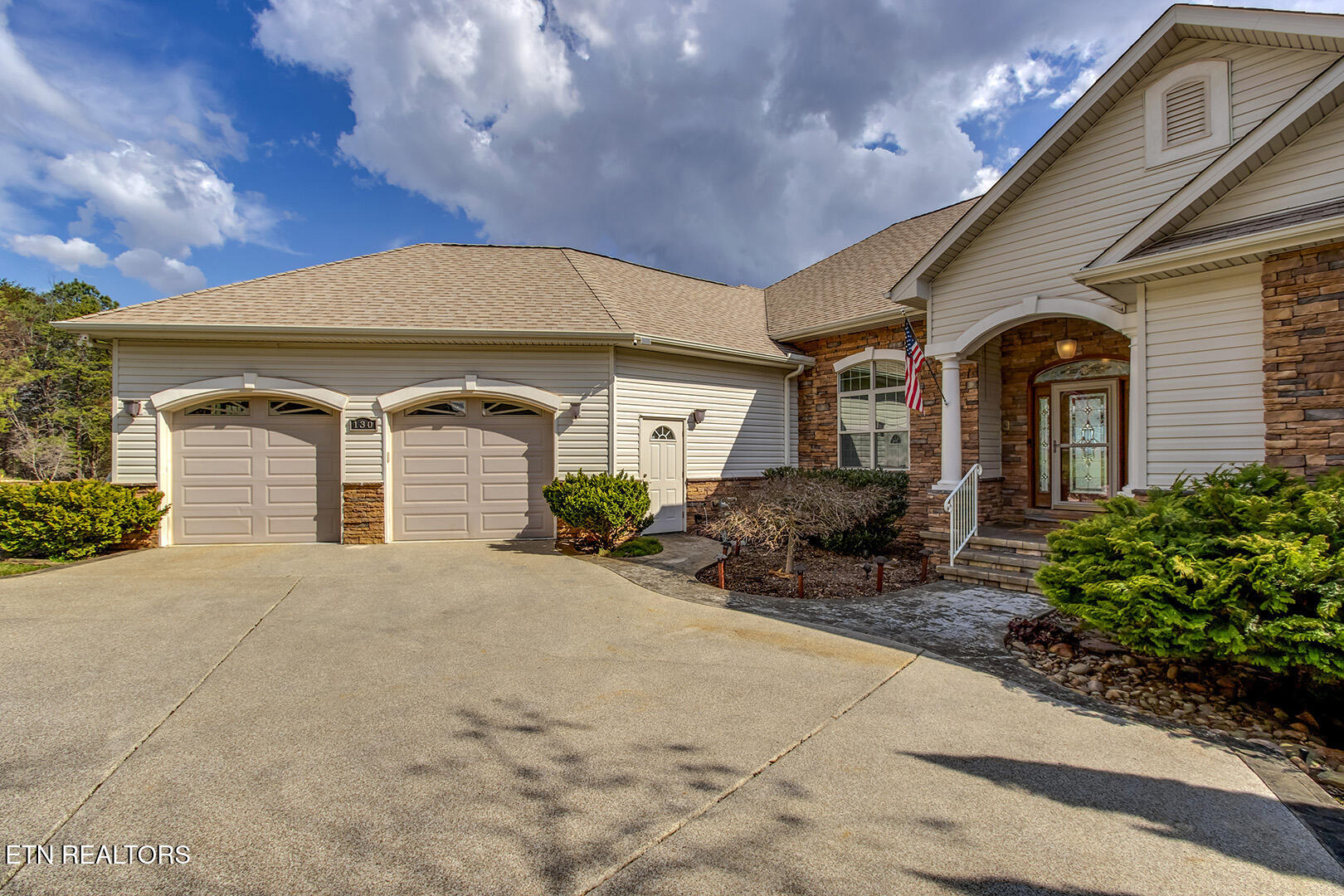 130 Lake Vista Drive