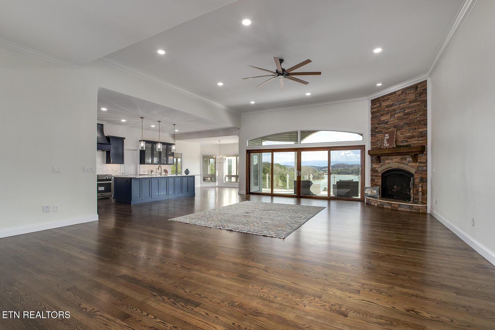 130 Lake Vista Drive