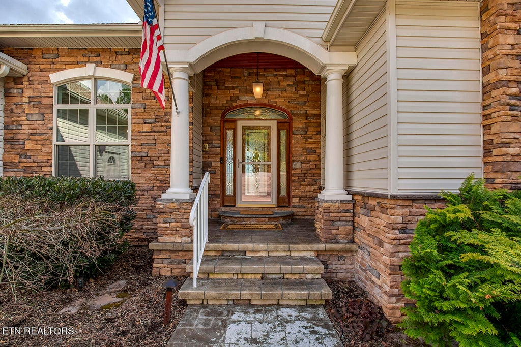 Photo of 130 Lake Vista Drive, Greenback, TN 37742 (MLS # 1332125)