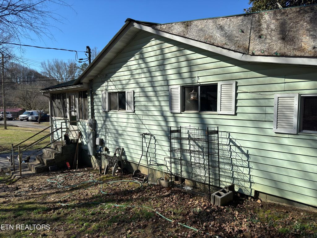 Photo of 3903 Rocky Branch Rd, Walland, TN 37886 (MLS # 1252688)