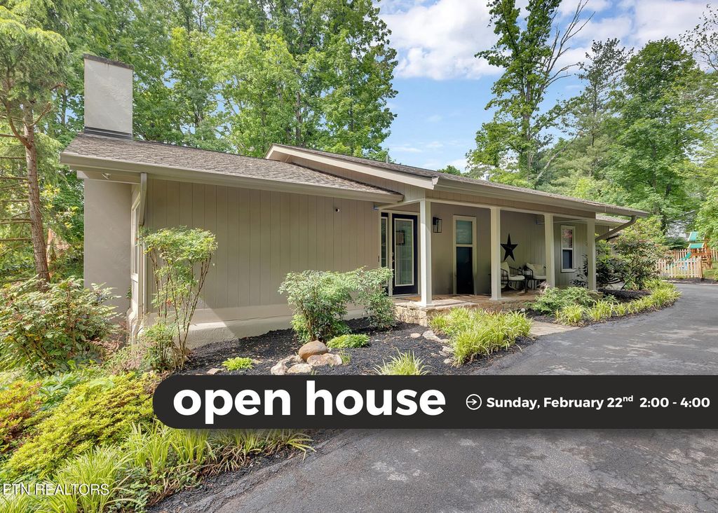 Photo of 213 Baltusrol Rd, Knoxville, TN 37934 (MLS # 1329842)