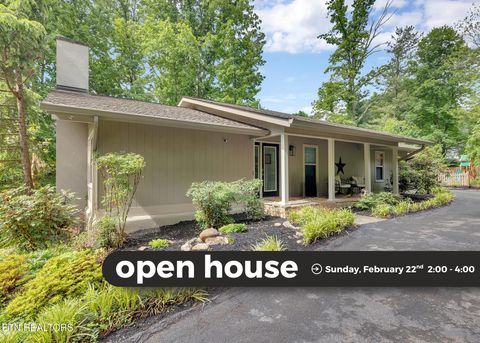 Photo of 213 Baltusrol Rd, Knoxville, TN 37934 (MLS # 1329842)