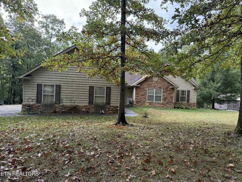 Photo of 224 Victoria Circle, Jamestown, TN 38556 (MLS # 1318095)