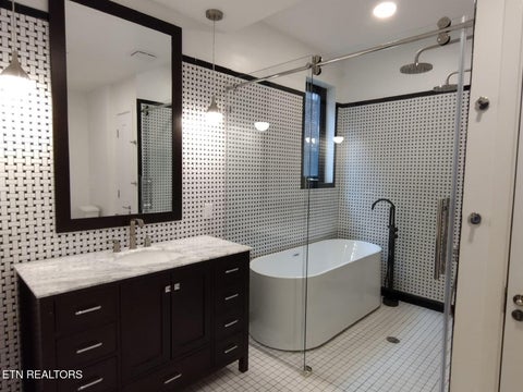 Tiny photo for 608 W Hill Ave #202, Knoxville, TN 37902 (MLS # 1355091)