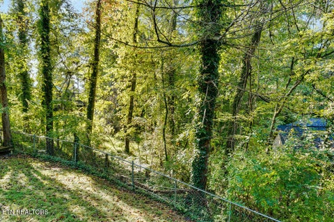 Tiny photo for 132 Taylor Rd, Oak Ridge, TN 37830 (MLS # 1357983)