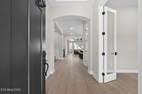 Tiny photo for 132 Oppenheimer Way, Oak Ridge, TN 37830 (MLS # 1326325)