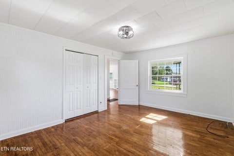 Tiny photo for 516 Dunn Ave, Maryville, TN 37804 (MLS # 1355727)