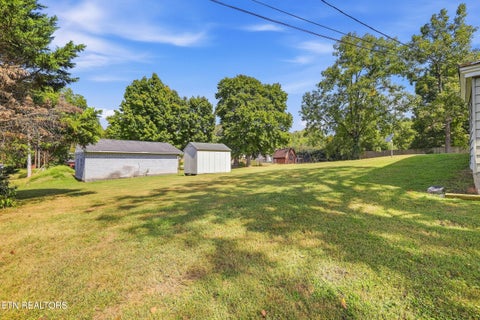 Tiny photo for 516 Dunn Ave, Maryville, TN 37804 (MLS # 1355727)