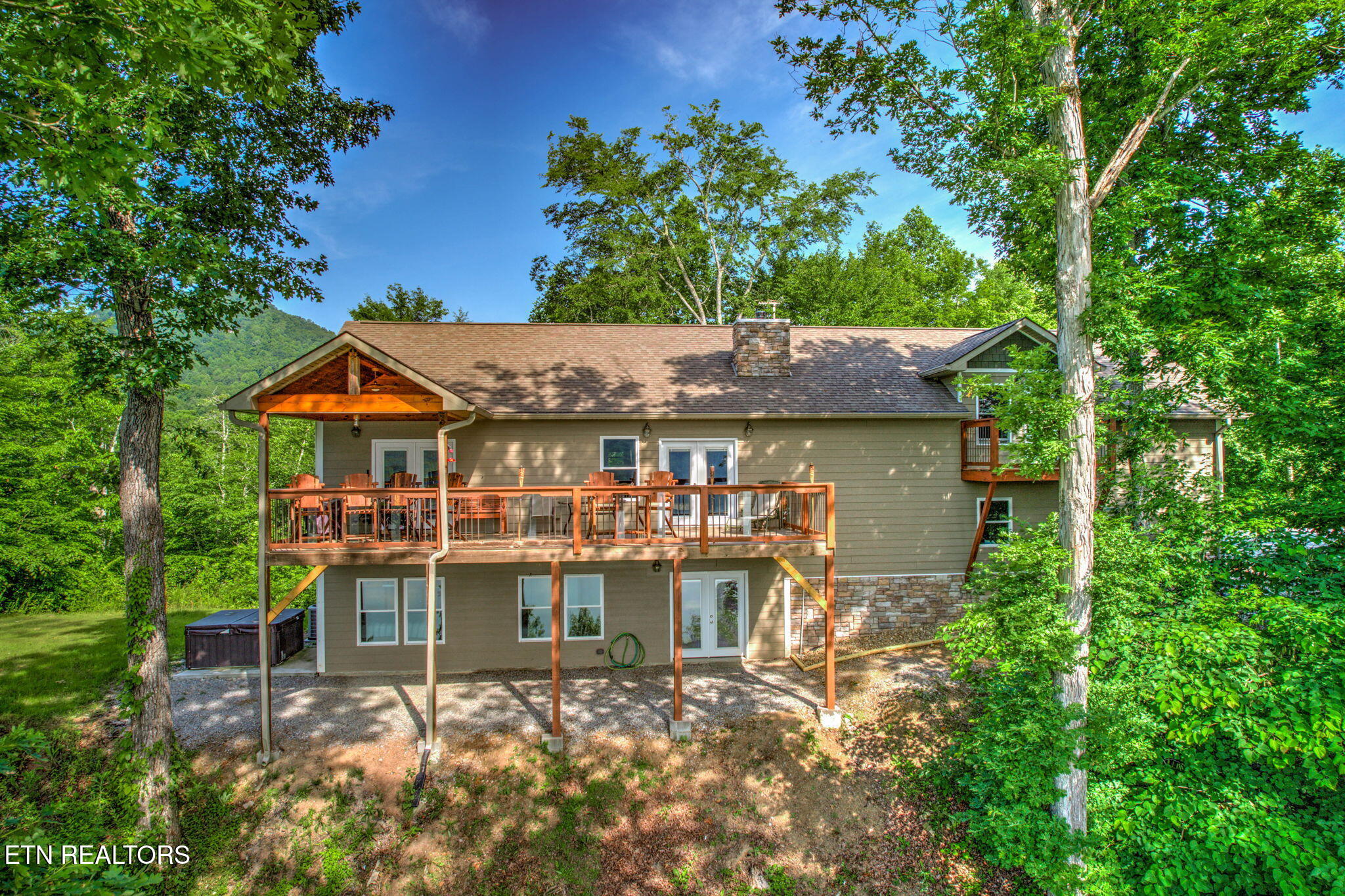 155 Island Rd
