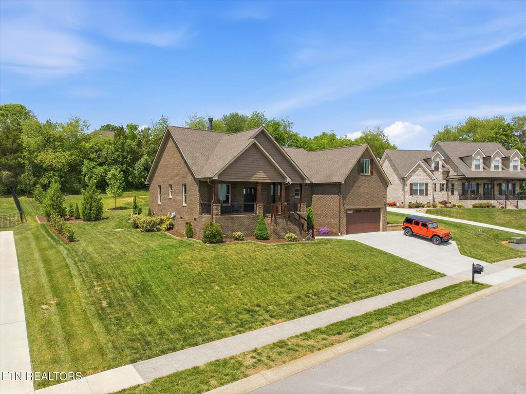 Photo of 1402 Rippling Waters Circle, Sevierville, TN 37876 (MLS # 1338348)