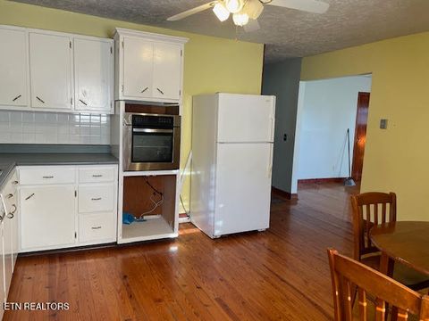Tiny photo for 529 Livingston Rd, Bean Station, TN 37708 (MLS # 1322008)