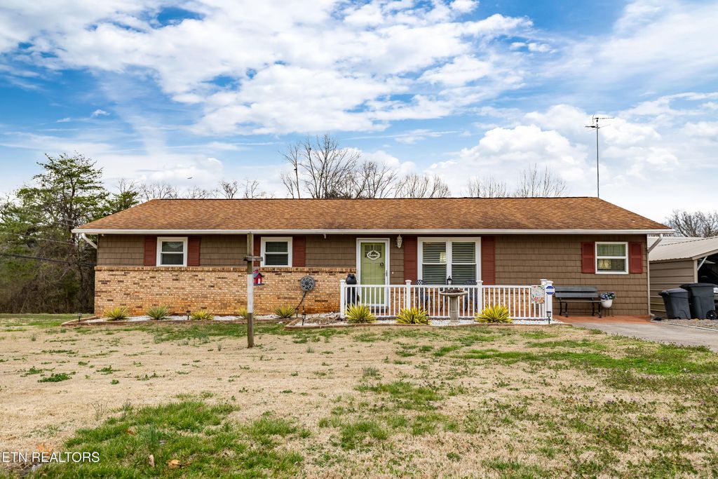 Photo of 3705 Melissa Lane, Maryville, TN 37801 (MLS # 1331563)