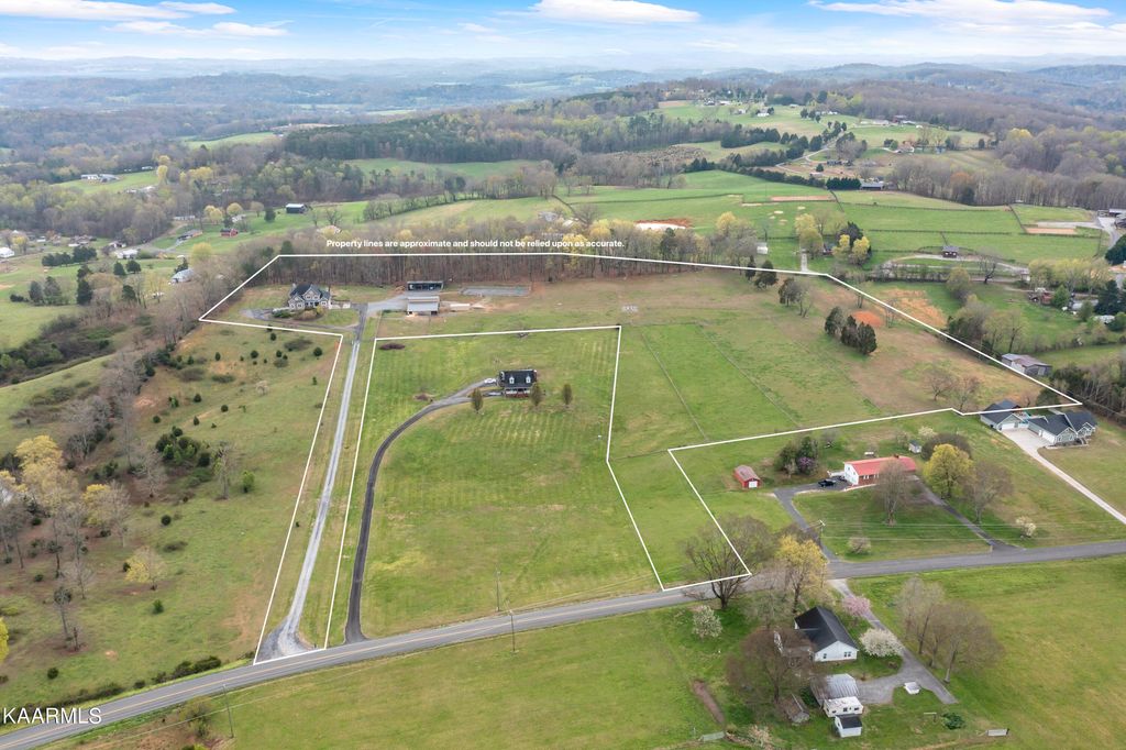 Photo of 10946 Richland Rd, Blaine, TN 37709 (MLS # 1222959)