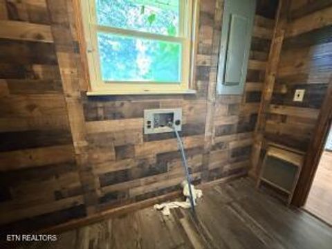 Tiny photo for 145 County Road 152, Riceville, TN 37370 (MLS # 1341422)