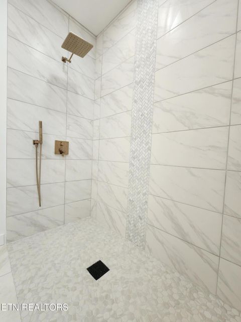 Tiny photo for 122 Walelu Tr, Vonore, TN 37885 (MLS # 1325345)