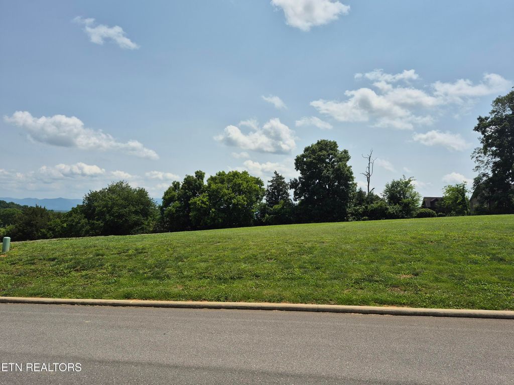 Photo of 0 Fairway Drive #17, Dandridge, TN 37725 (MLS # 1303219)