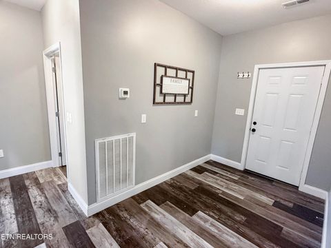 Tiny photo for 813 Clear Sail Way, Dandridge, TN 37725 (MLS # 1326604)