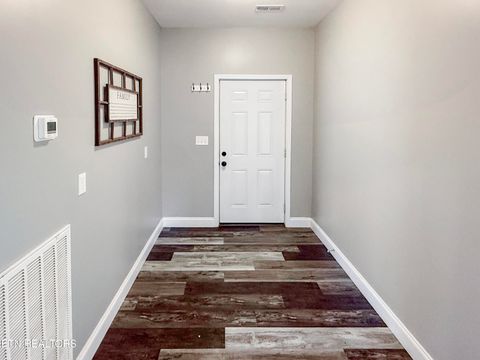 Tiny photo for 813 Clear Sail Way, Dandridge, TN 37725 (MLS # 1326604)