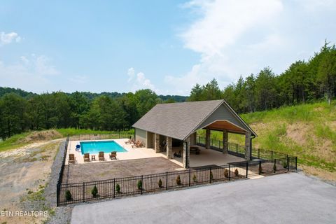 Tiny photo for 813 Clear Sail Way, Dandridge, TN 37725 (MLS # 1326604)