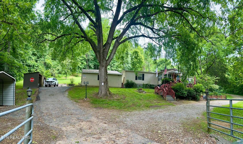 Photo of 111 Old Springs Rd, Maynardville, TN 37807 (MLS # 1305296)