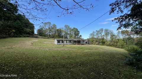 Tiny photo for 1564 Locust Grove Rd, New Tazewell, TN 37825 (MLS # 1318196)