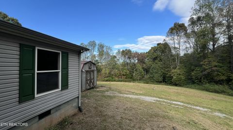 Tiny photo for 1564 Locust Grove Rd, New Tazewell, TN 37825 (MLS # 1318196)