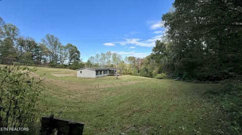 Tiny photo for 1564 Locust Grove Rd, New Tazewell, TN 37825 (MLS # 1318196)