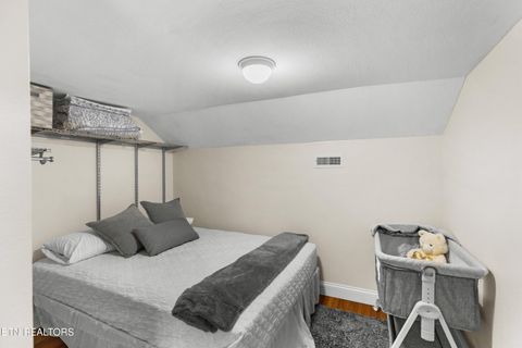 Tiny photo for 2017 Paradise Hills Rd, Dandridge, TN 37725 (MLS # 1335141)