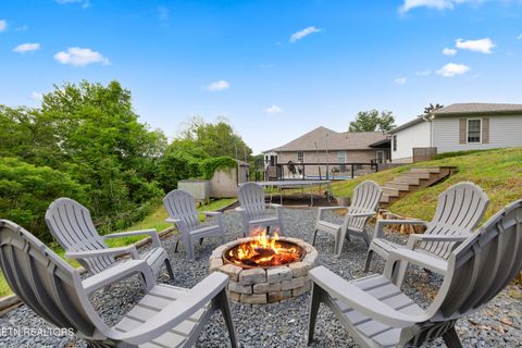 Tiny photo for 111 Tradewind St, Clinton, TN 37716 (MLS # 1338903)