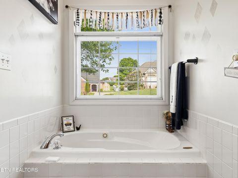 Tiny photo for 111 Tradewind St, Clinton, TN 37716 (MLS # 1338903)