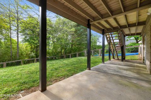 Tiny photo for 111 Tradewind St, Clinton, TN 37716 (MLS # 1338903)