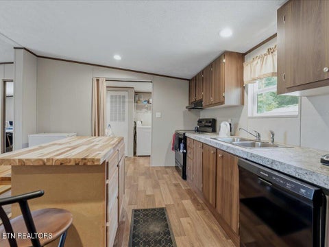 Tiny photo for 538 Callaway Drive, Morristown, TN 37814 (MLS # 1358358)